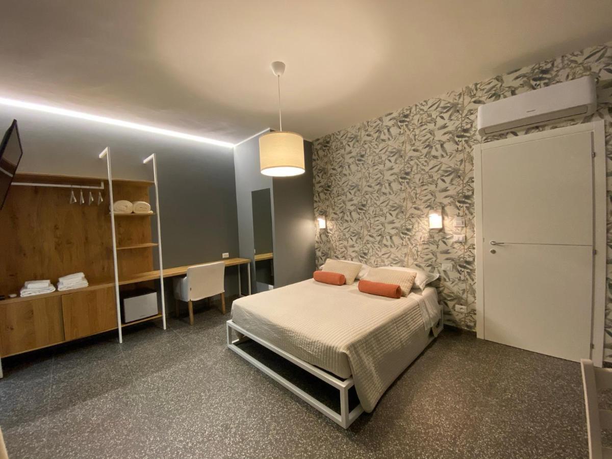 La Taverna Antica Rooms Pescara Extérieur photo